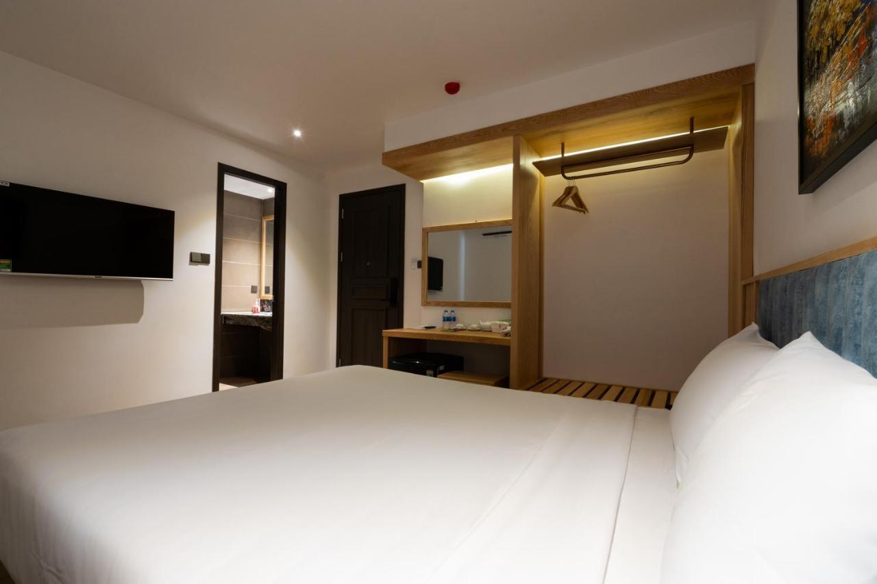 Haven Hut Hotel Ho Chi Minh City Exterior photo
